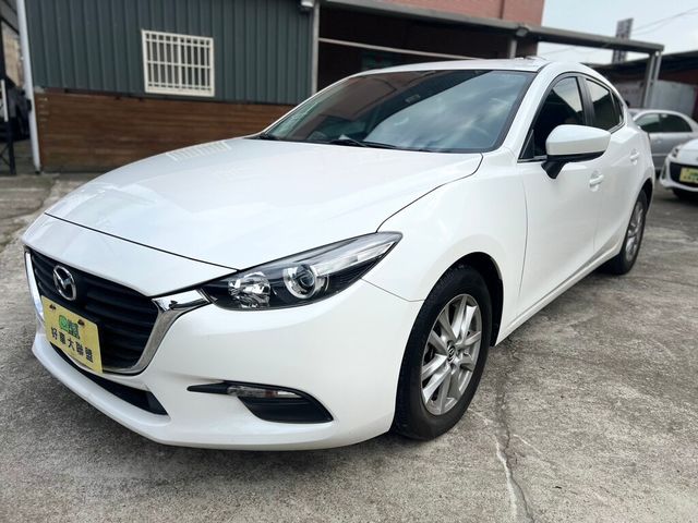 MAZDA馬自達 MAZDA 3  第2張相片
