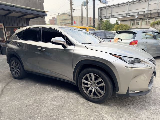 LEXUS凌志 NX200T  第4張相片