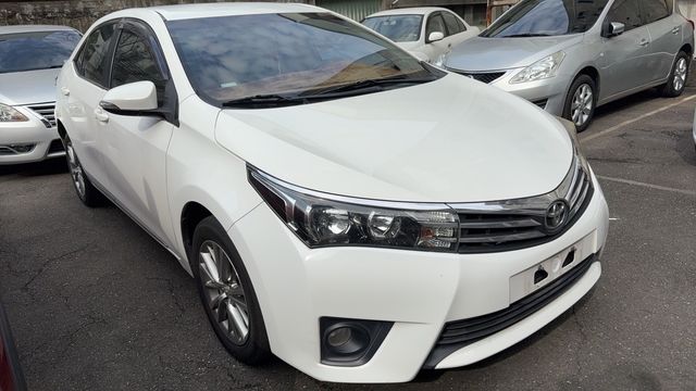 TOYOTA豐田 ALTIS  第4張相片