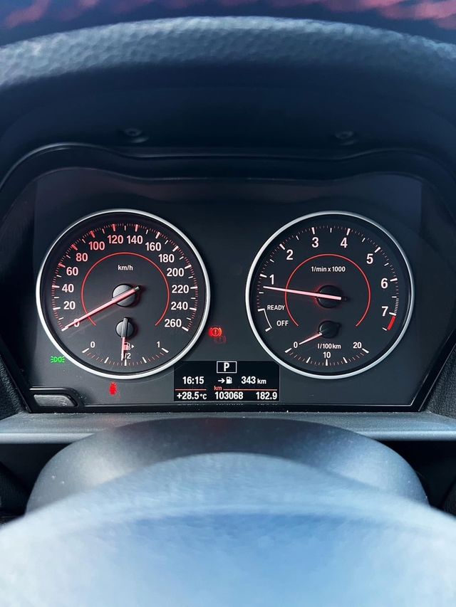 BMW寶馬 118I  第10張相片