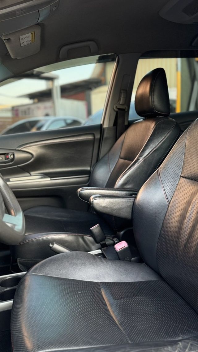 TOYOTA豐田 WISH  第5張相片