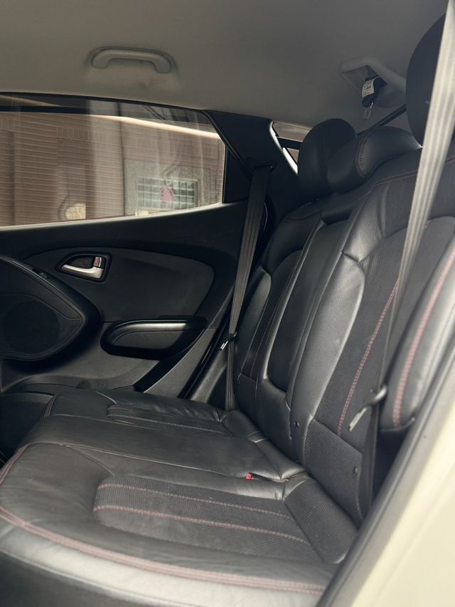 HYUNDAI現代 IX35  第14張相片