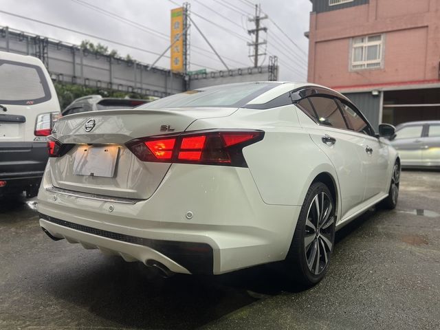 NISSAN日產 ALTIMA  第2張相片