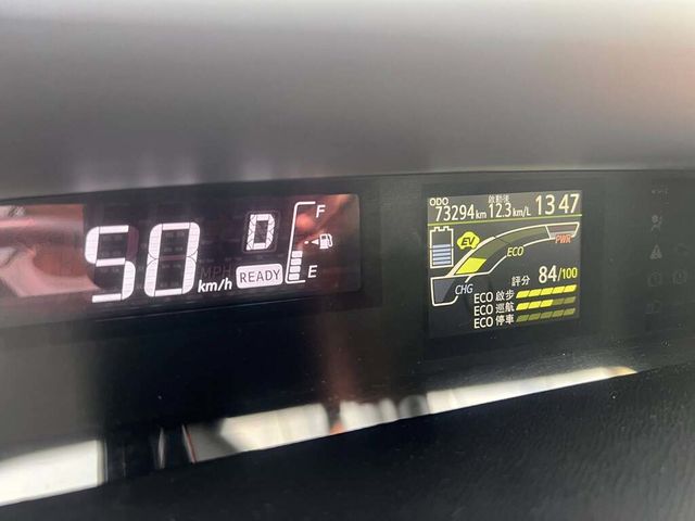 TOYOTA豐田 PRIUS C  第5張相片