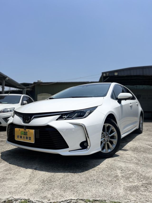 TOYOTA豐田 ALTIS  第1張相片