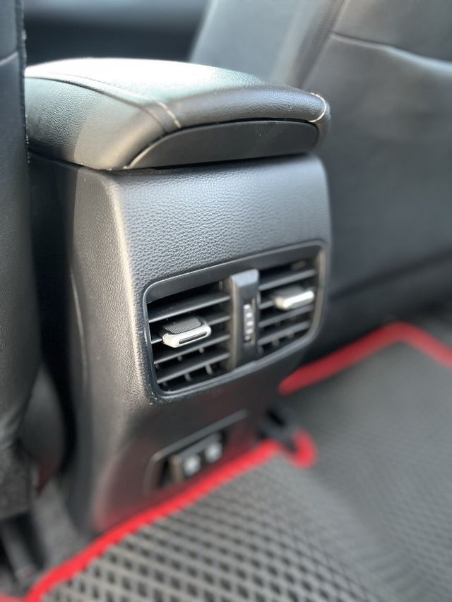 TOYOTA豐田 ALTIS  第9張相片