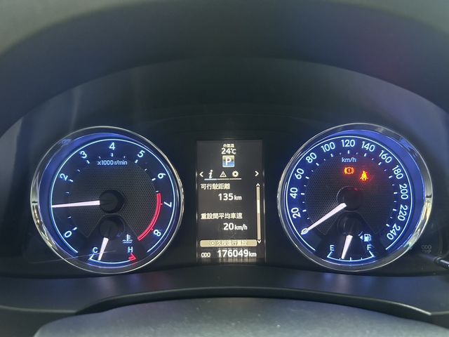 TOYOTA豐田 ALTIS  第7張相片