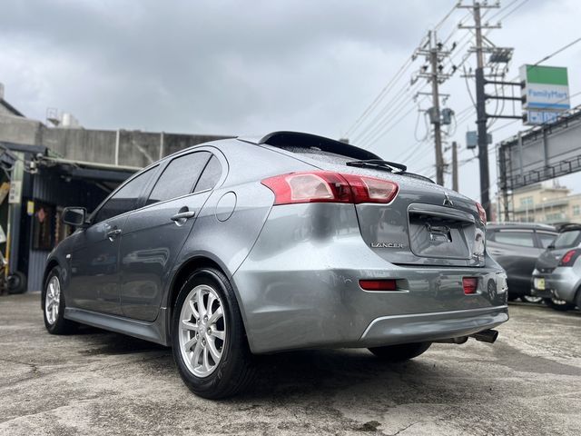 MITSUBISHI三菱 LANCER SPORTBACK  第3張相片