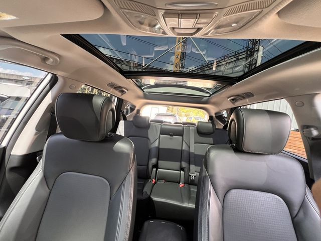 HYUNDAI現代 SANTA FE  第8張相片