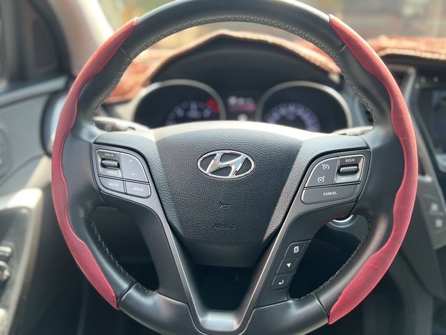 HYUNDAI現代 SANTA FE  第15張相片