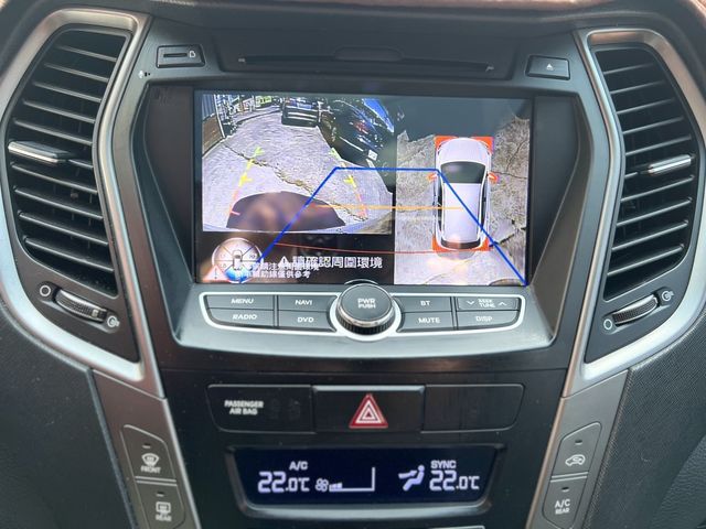 HYUNDAI現代 SANTA FE  第18張相片