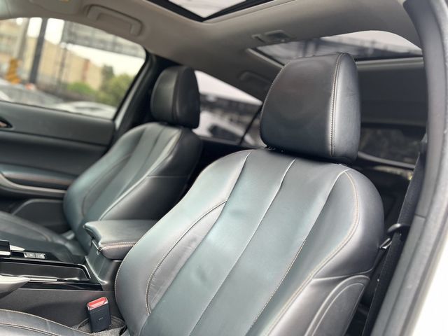 MITSUBISHI三菱 ECLIPSE  第17張相片