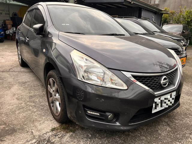 NISSAN日產 TIIDA  第2張相片