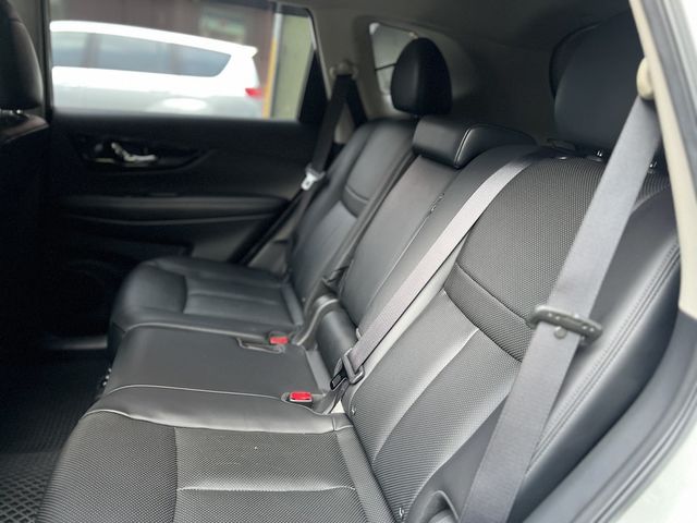NISSAN日產 X-TRAIL  第10張相片