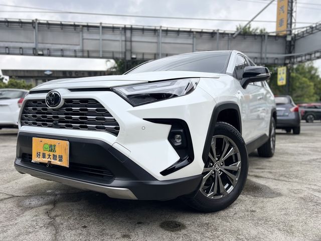 TOYOTA豐田 RAV4  第1張相片