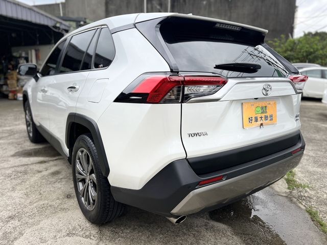 TOYOTA豐田 RAV4  第4張相片