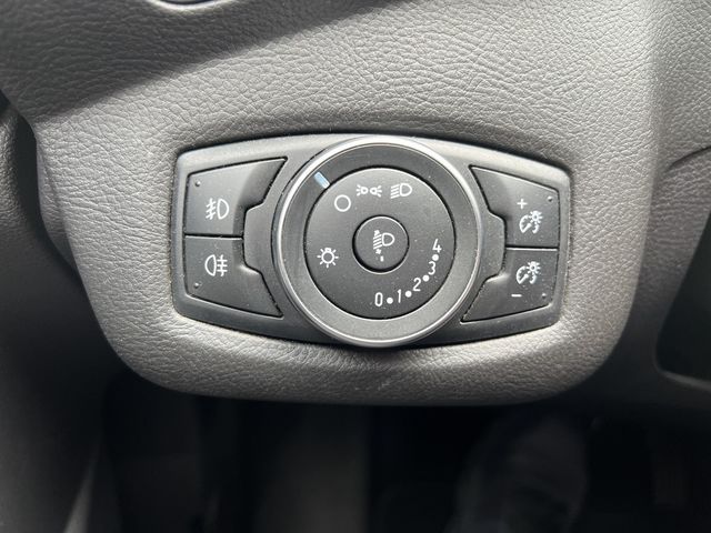 FORD福特 KUGA  第15張相片