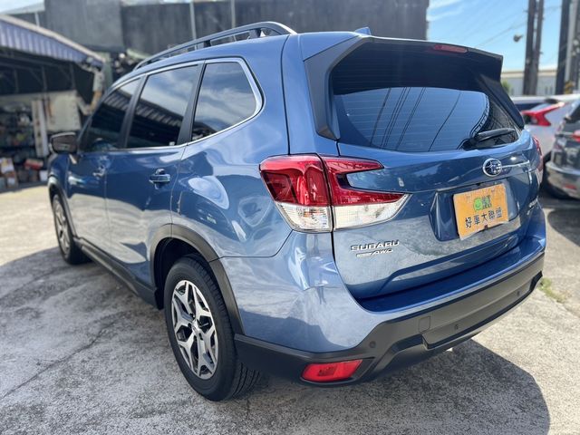 SUBARU速霸陸 FORESTER  第4張相片