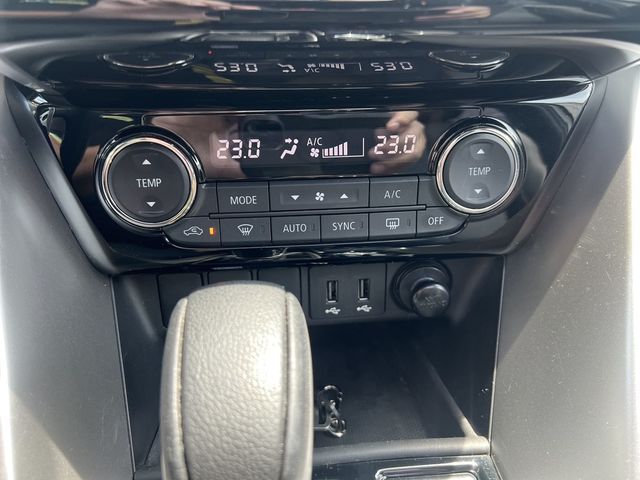 MITSUBISHI三菱 ECLIPSE  第16張相片
