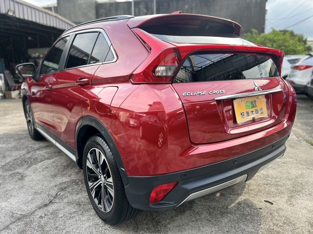 MITSUBISHI三菱 ECLIPSE  第4張相片