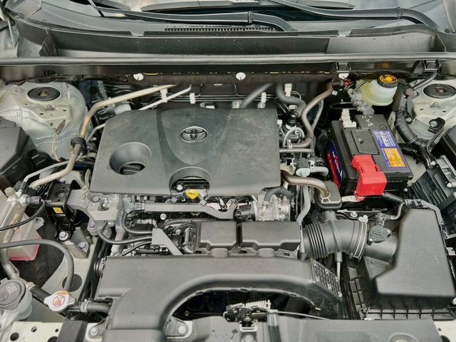TOYOTA豐田 RAV4  第6張相片