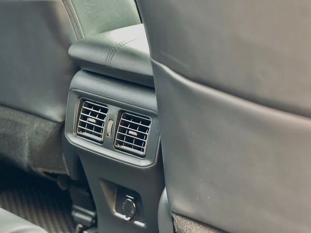 TOYOTA豐田 RAV4  第12張相片