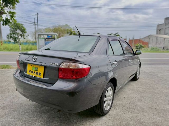 TOYOTA豐田 VIOS  第2張相片