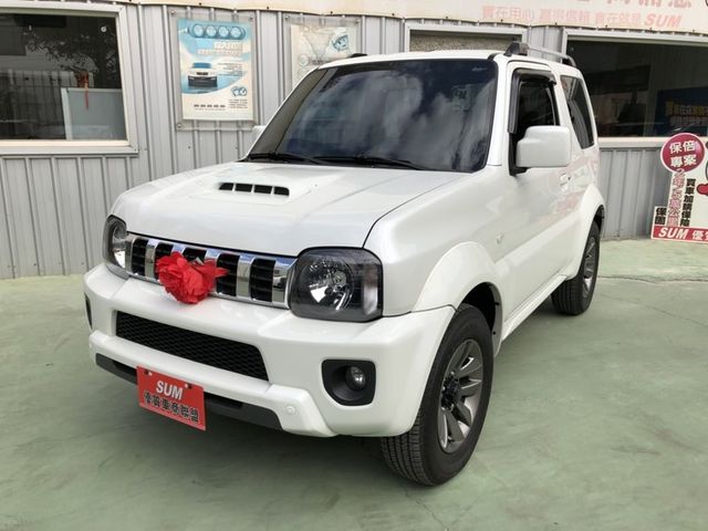 日本原裝 2WD/4WD切換 前後倒車雷達倒車顯影 衛星導航 觸控螢幕 前後霧燈  第1張相片