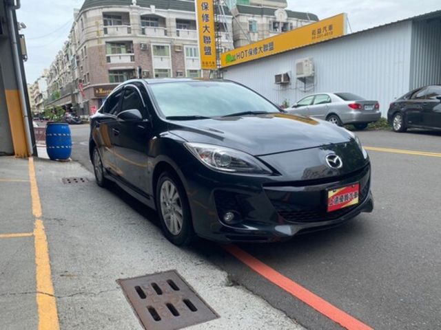 MAZDA馬自達 MAZDA 3  第3張相片