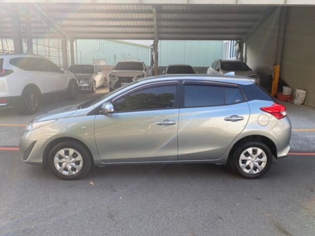 TOYOTA豐田 YARIS  第4張相片