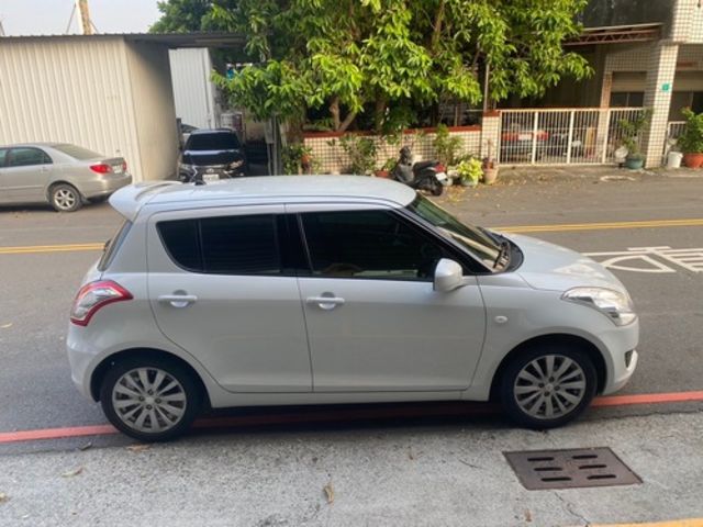 SUZUKI鈴木 SWIFT  第4張相片