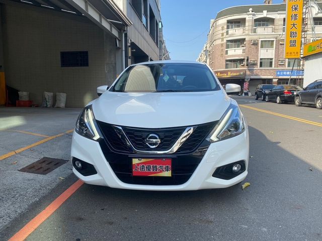 NISSAN日產 TIIDA  第2張相片
