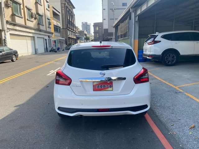 NISSAN日產 TIIDA  第6張相片
