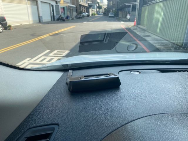 NISSAN日產 TIIDA  第19張相片