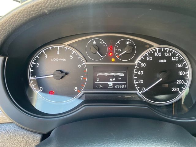 NISSAN日產 TIIDA  第20張相片
