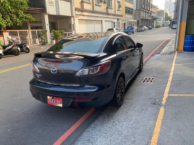 MAZDA馬自達 MAZDA 3  第5張相片