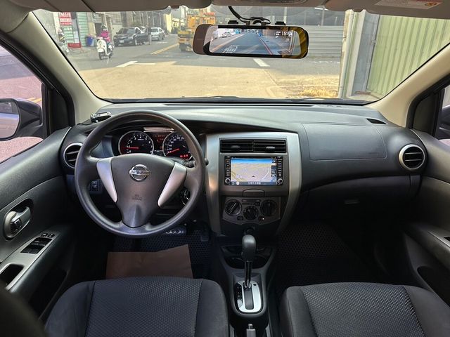 NISSAN日產 LIVINA  第15張相片
