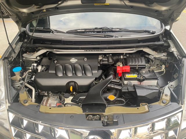 NISSAN日產 LIVINA  第17張相片