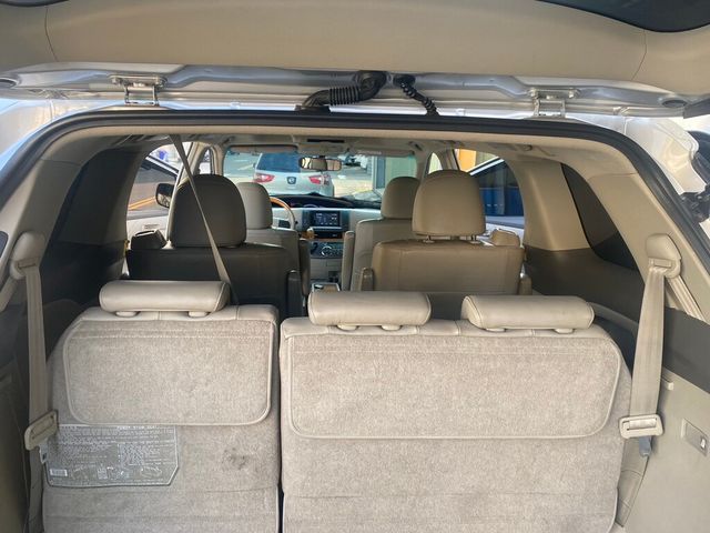 TOYOTA豐田 PREVIA  第33張相片