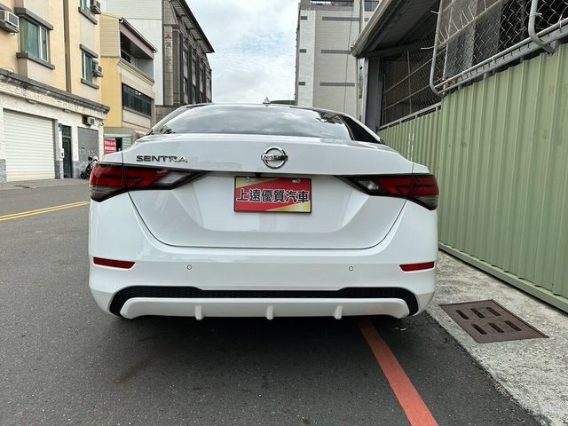 NISSAN日產 SENTRA  第5張相片