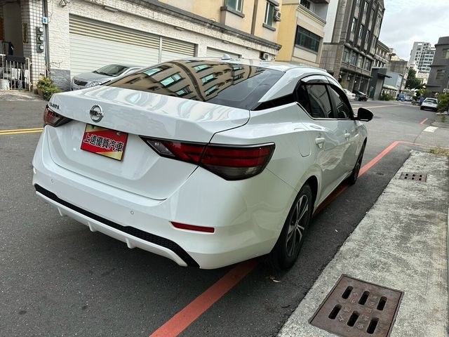 NISSAN日產 SENTRA  第6張相片