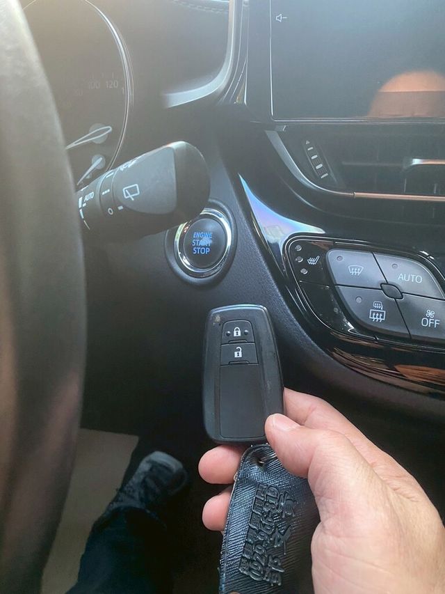 TOYOTA豐田 C-HR  第19張相片
