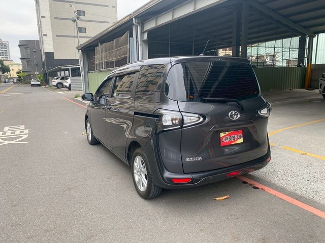 TOYOTA豐田 SIENTA  第5張相片