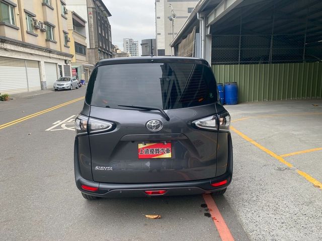 TOYOTA豐田 SIENTA  第6張相片