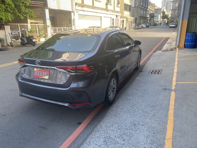 TOYOTA豐田 ALTIS  第7張相片