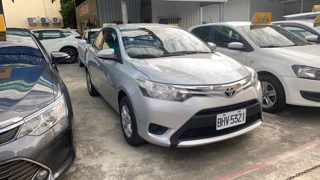 TOYOTA豐田 VIOS  第2張相片