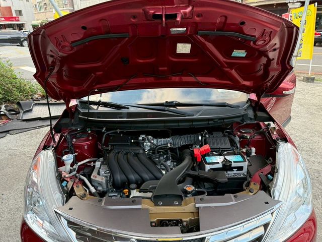 NISSAN日產 LIVINA  第11張相片