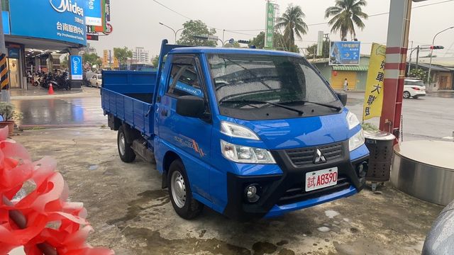 MITSUBISHI三菱 DELICA  第1張相片