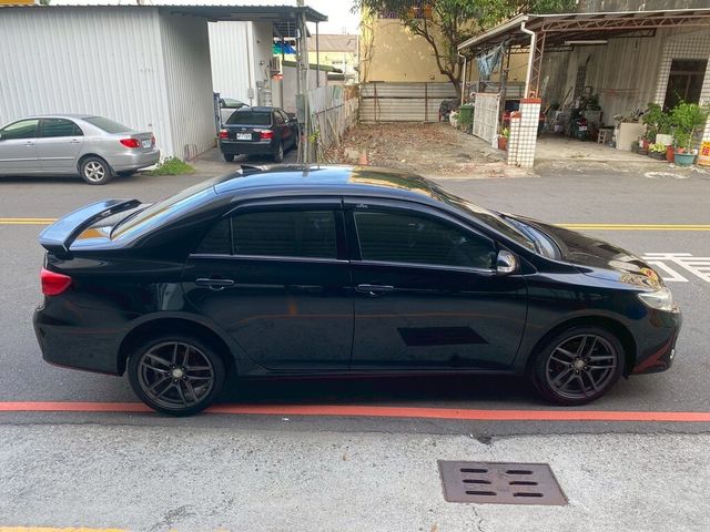 TOYOTA豐田 ALTIS  第4張相片