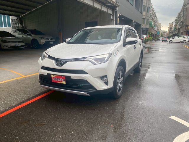TOYOTA豐田 RAV4  第1張相片